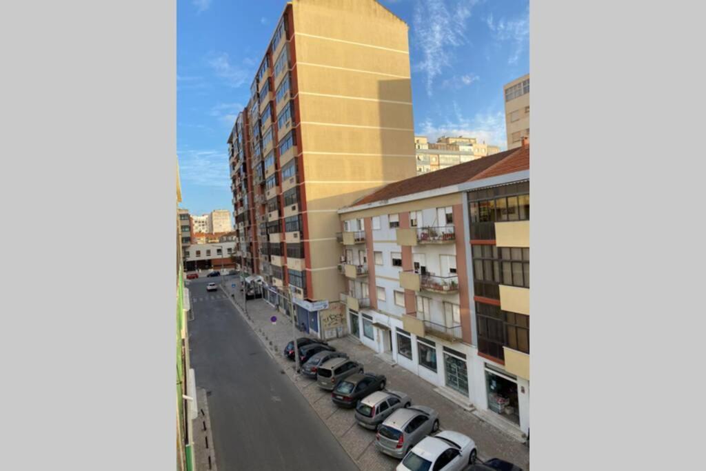 Barreiro Central Apartment Eksteriør bilde